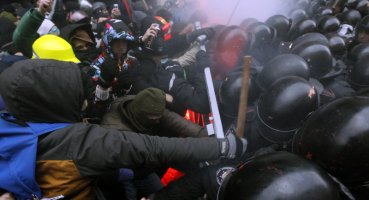 Escalation of violence in Ukraine: martial law may be only option 